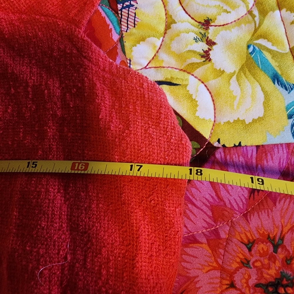 Madewell Texture and Thread On/Off Shoulder Cropped Button Tee - Picture 5 of 14